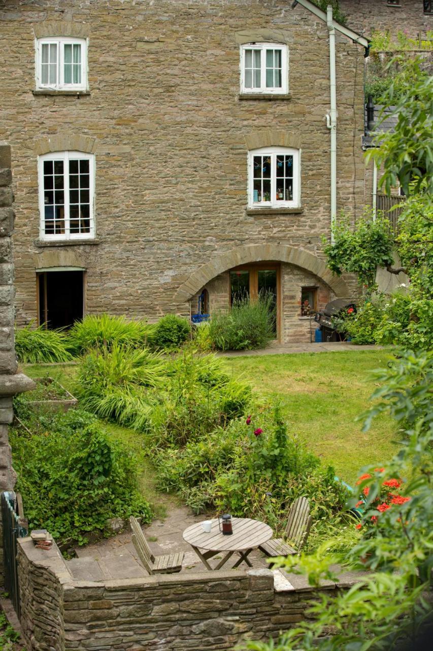 The Bridge Hay Panzió Hay-On-Wye Kültér fotó